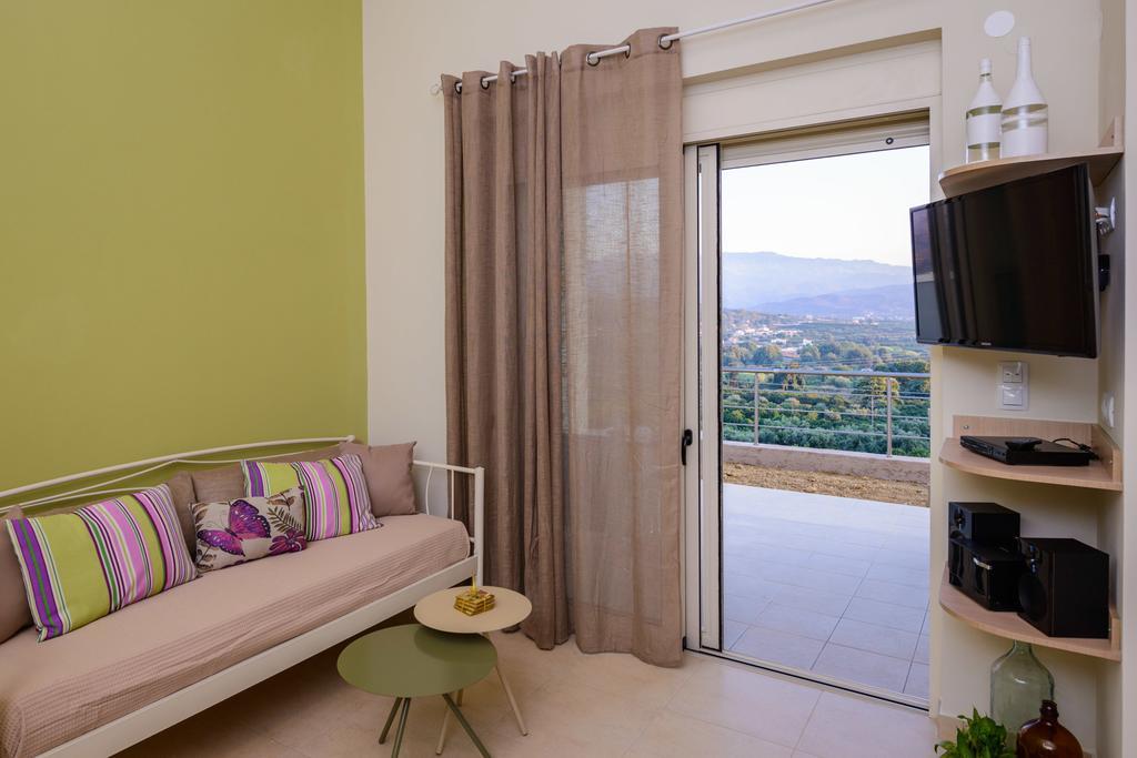 Aksos Suites Accessible Accommodation Agia  Zimmer foto